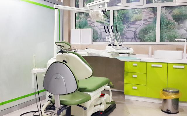 کلینیک دندانپزشکی بهاران - شیراز